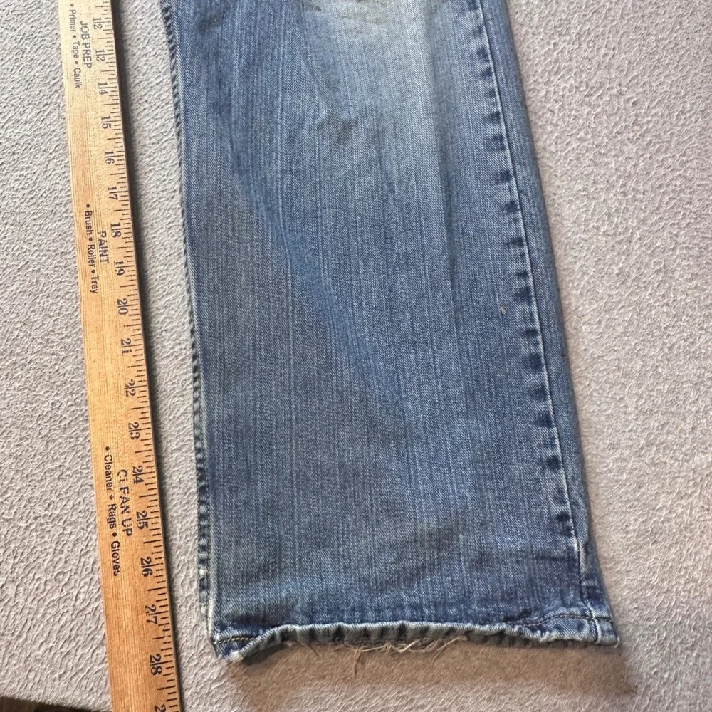 Vintage Levi's Jeans Mens 37x28 Blue Relaxed Straight Distressed Denim Pants Y2K